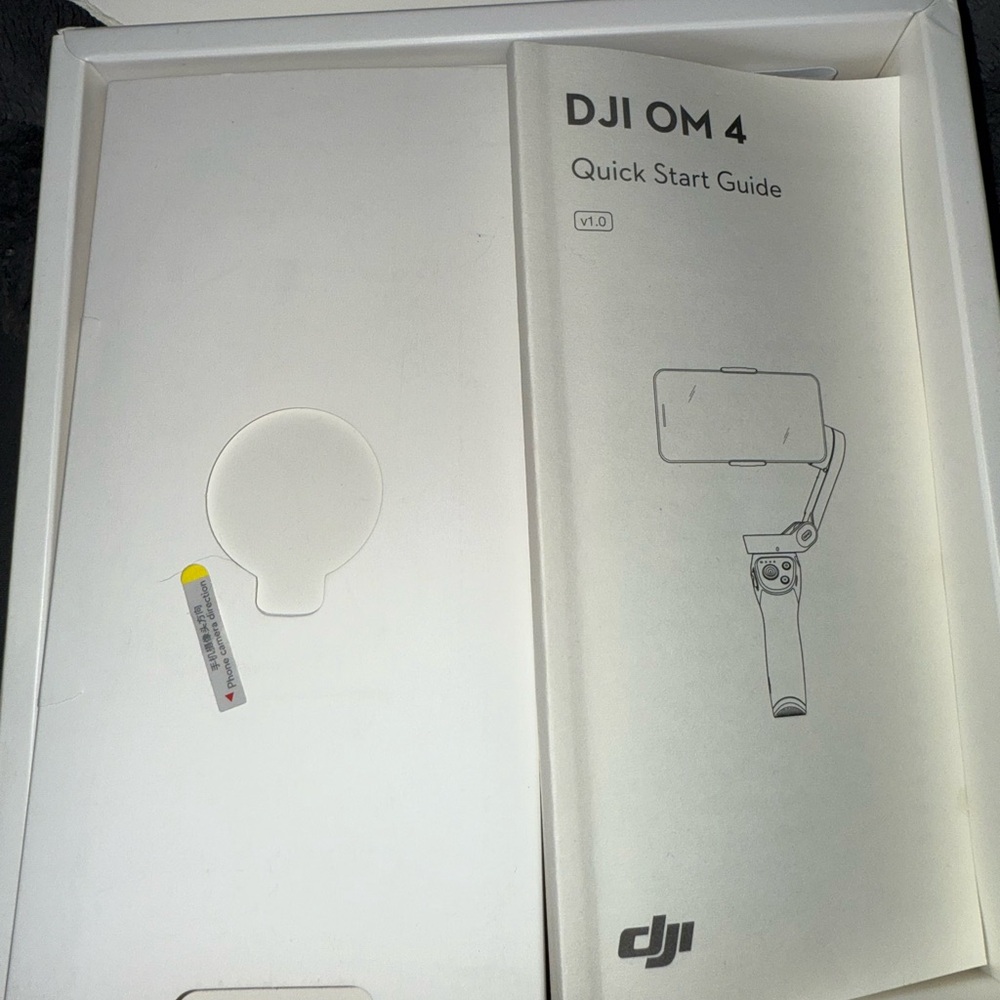 DJI OM 4 Smartphone Stabilizer - Picture 2 of 7